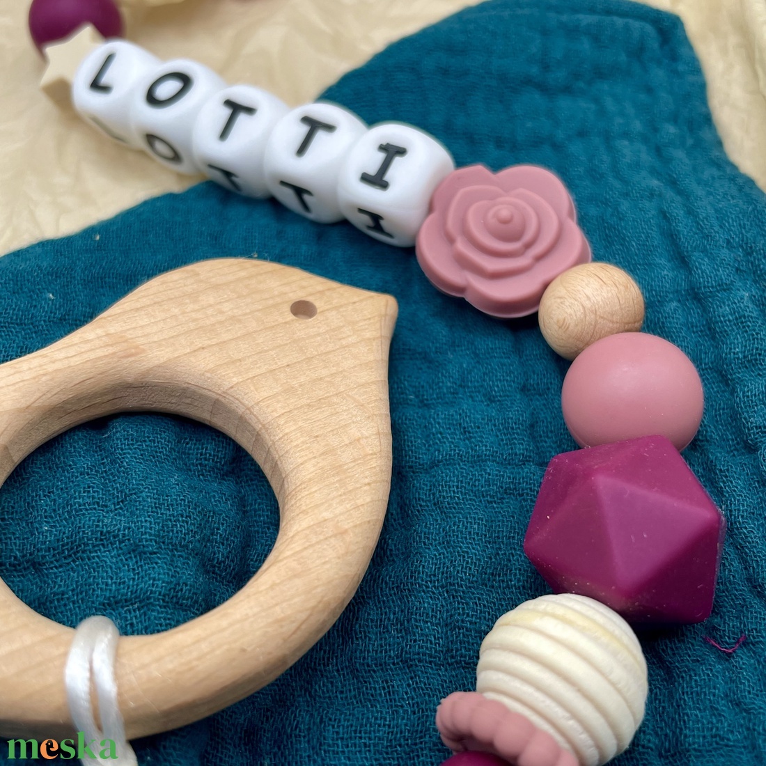 Aranyló homok rágcsalánc  - játék & sport - 3 éves kor alattiaknak - rágcsalánc - Meska.hu