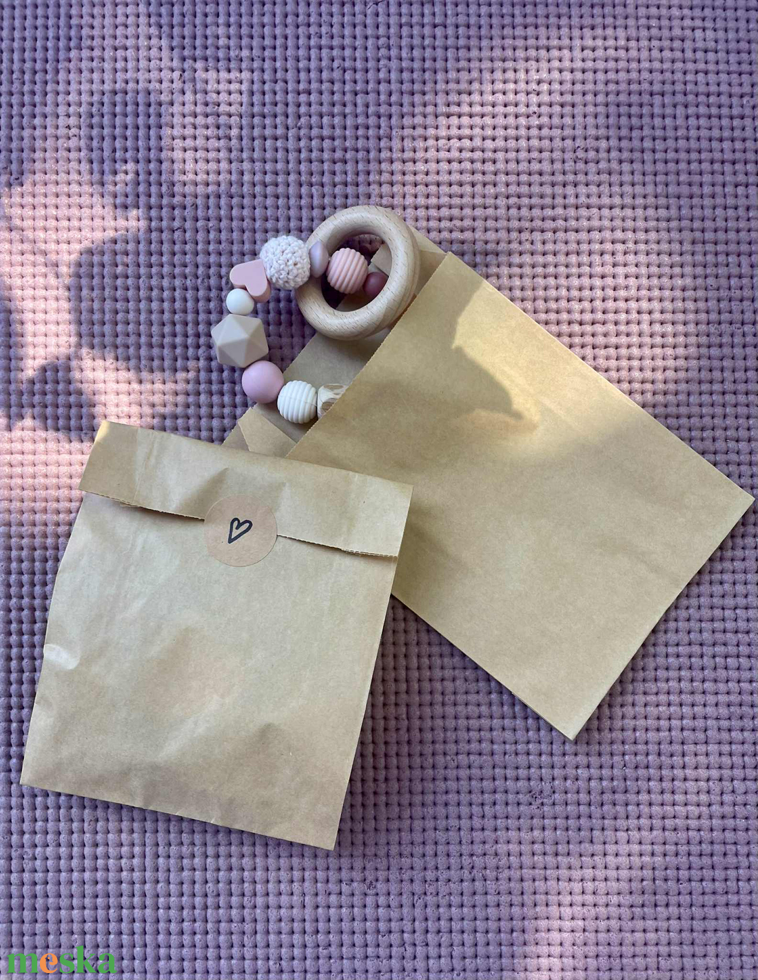 Egyedi rágcsakarkötő - baba - mama - baba játékok - rágóka - Meska.hu