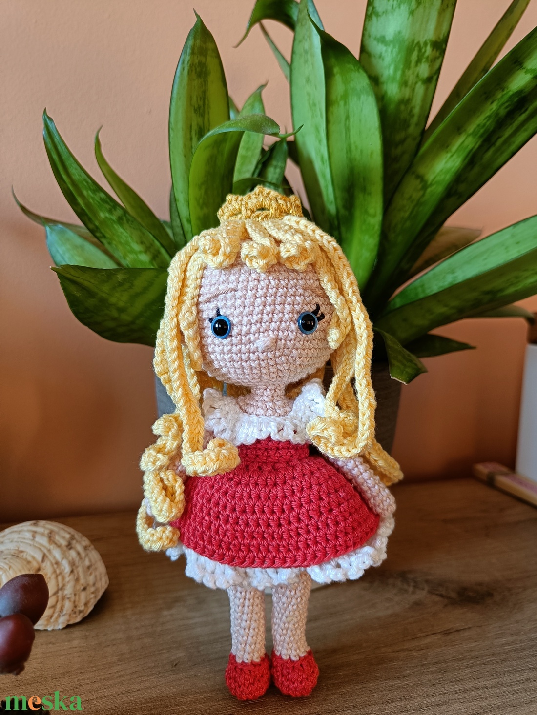 Amigurumi királylány figura - játék & sport - plüssállat & játékfigura - ember - Meska.hu Amigurumi királylány figura - játék & sport - plüssállat & játékfigura - ember - Meska.hu