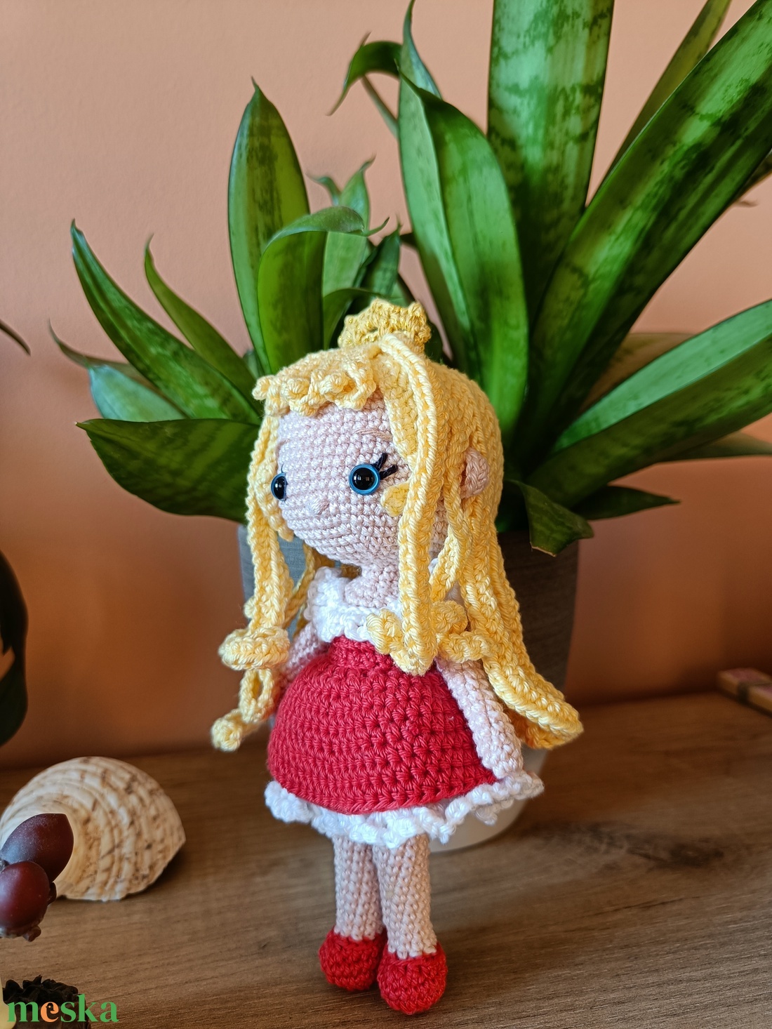 Amigurumi királylány figura - játék & sport - plüssállat & játékfigura - ember - Meska.hu Amigurumi királylány figura - játék & sport - plüssállat & játékfigura - ember - Meska.hu