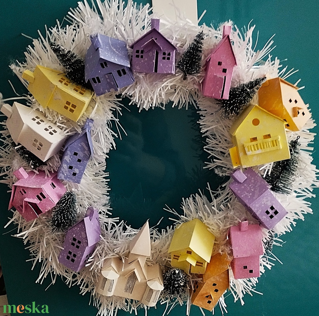 Fehér adventi koszorú világítással - karácsony - karácsonyi lakásdekoráció - karácsonyi lakásdíszek - Meska.hu