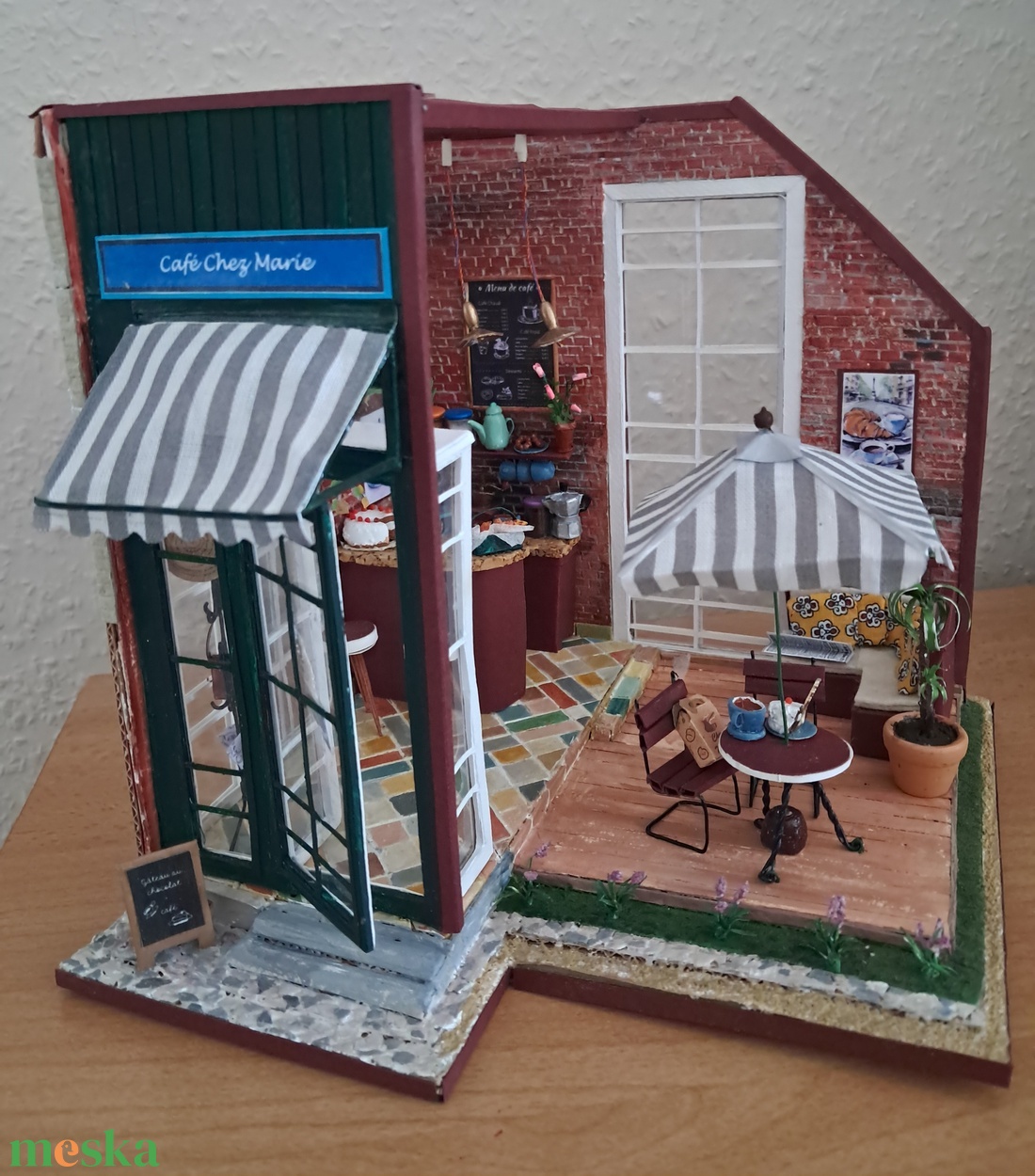 Miniatűr kávézó - polcbetét - otthon & életmód - dekoráció - asztal és polc dekoráció - asztaldísz - Meska.hu