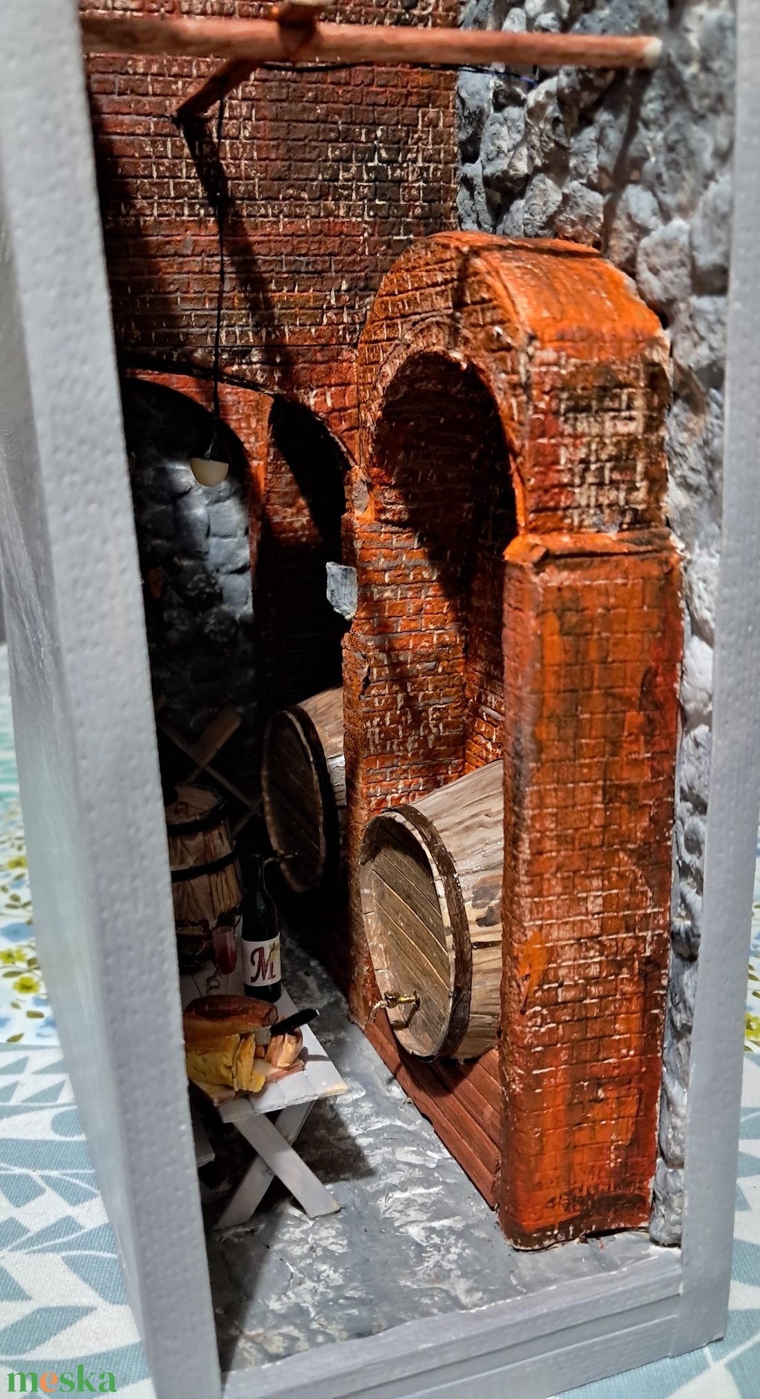 Boros pince - könyvtámasz világítással - otthon & életmód - dekoráció - asztal és polc dekoráció - könyvtámasz - Meska.hu