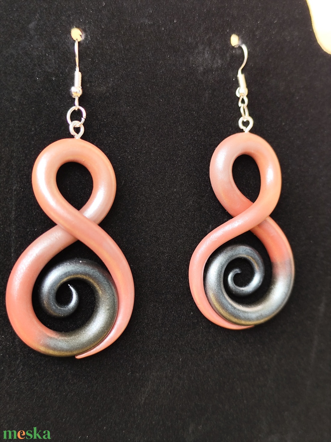 Csavart fülbevaló  - ékszer - fülbevaló - lógó fülbevaló - Meska.hu