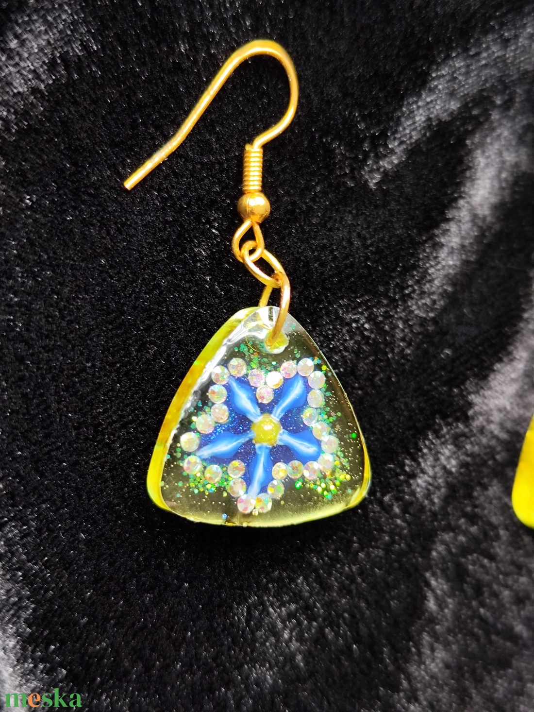 Kék epoxy fülbevaló  - ékszer - fülbevaló - lógó fülbevaló - Meska.hu