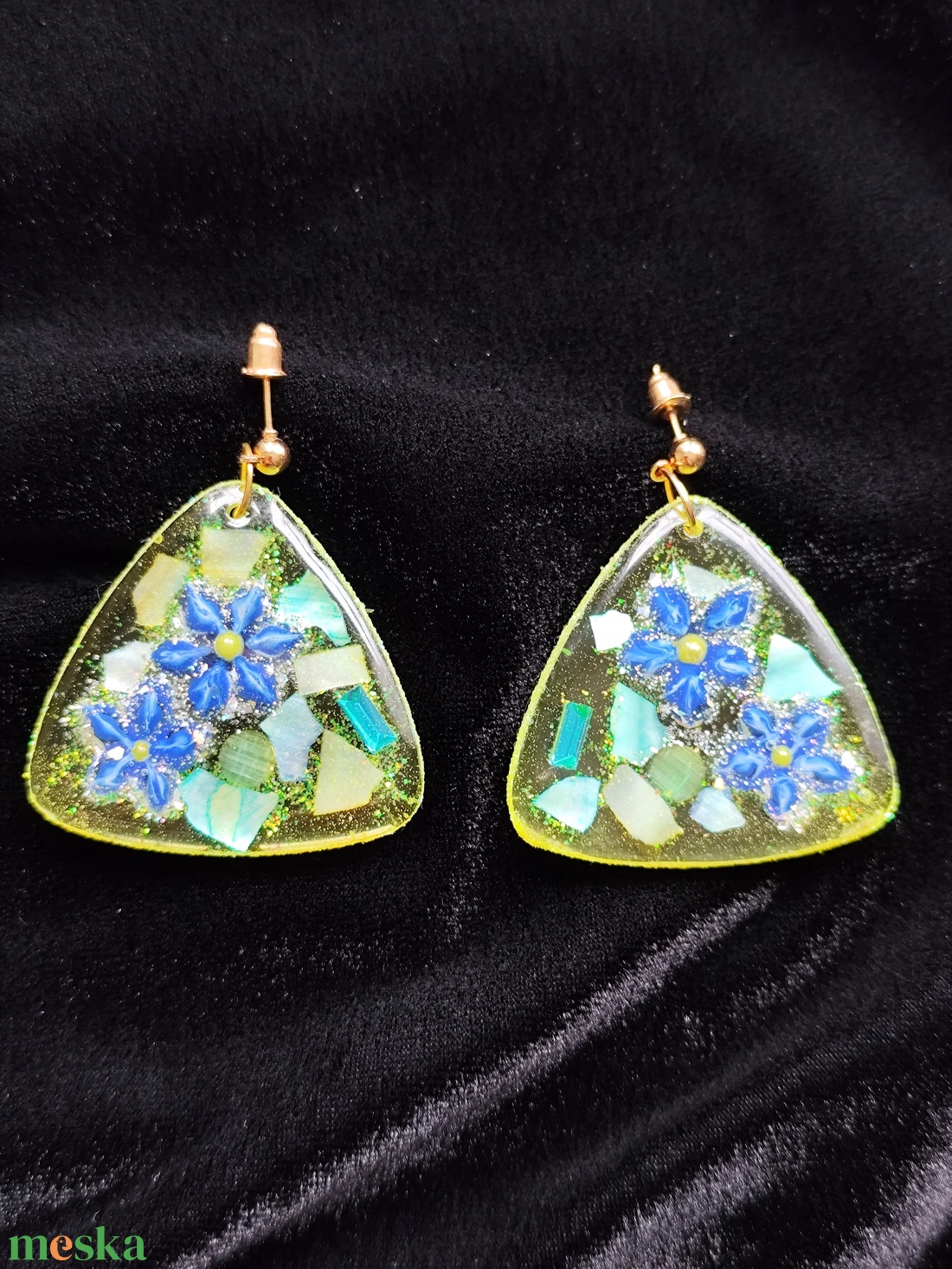 Epoxy fülbevaló  - ékszer - fülbevaló - lógó fülbevaló - Meska.hu