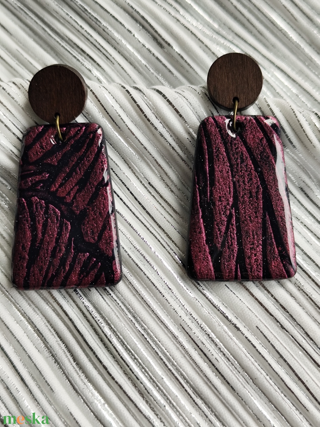 Pink metál fülbevaló  - ékszer - fülbevaló - lógó fülbevaló - Meska.hu