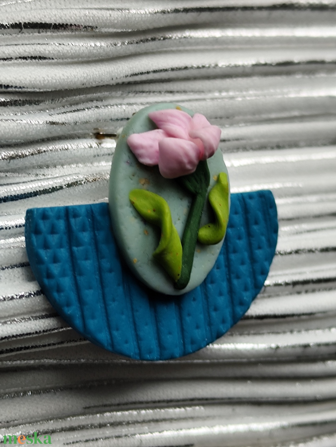 Virágos fülbevaló  - ékszer - fülbevaló - lógó fülbevaló - Meska.hu