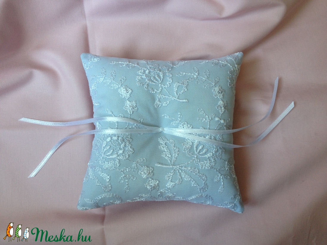 Kék színű csupa csipke gyűrűpárna -  - Meska.hu