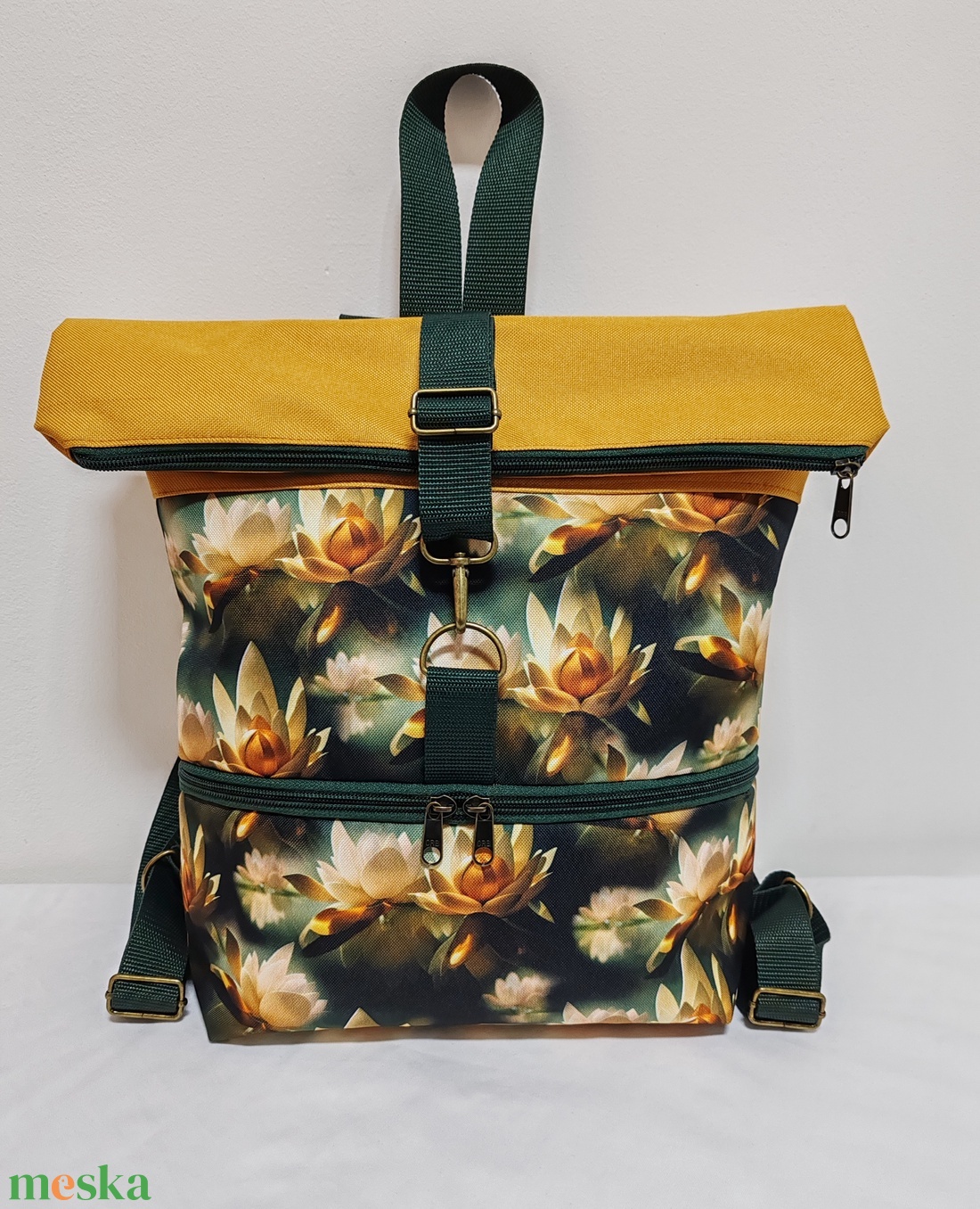 Roll-Top Hátizsák Sárga-Lótusz - táska & tok - hátizsák - roll top hátizsák - Meska.hu