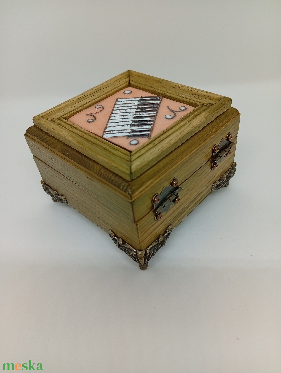 Zongorás fa  ékszerdoboz-tűzzománc betéttel  - ékszer - ékszertartó - ékszerdoboz - Meska.hu