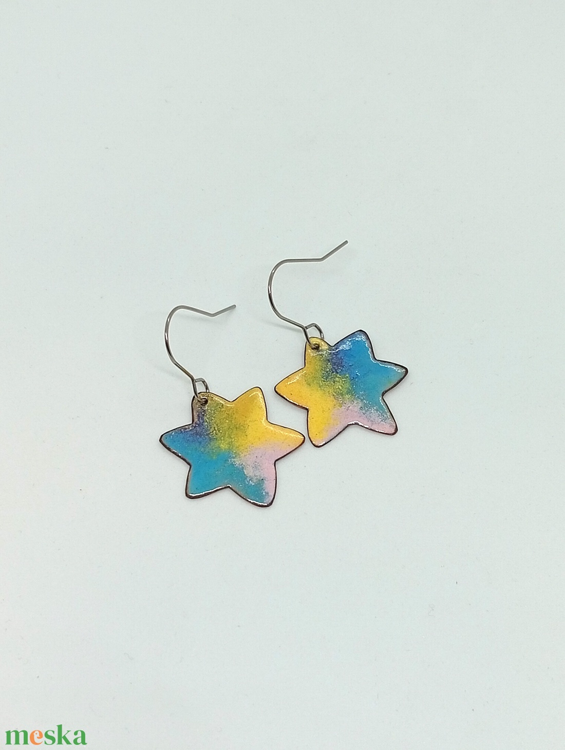 Csillag  fülbevaló zománc - ékszer - fülbevaló - lógó fülbevaló - Meska.hu