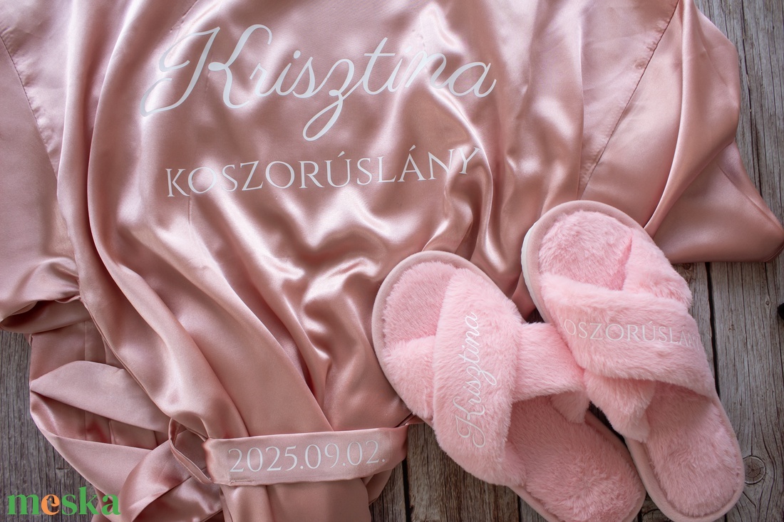 Esküvői készülődős szett - köntös és papucs - koszorúslány, örömanya - esküvő - kiegészítők - esküvői köntös - Meska.hu