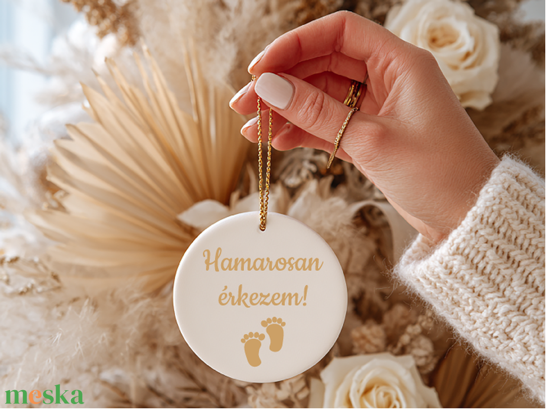 Karácsonyfadísz 8cm - baba bejelentő - karácsony - karácsonyi lakásdekoráció - karácsonyfadíszek - Meska.hu