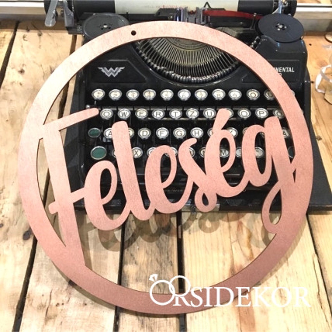 Feleség fa dekoráció esküvőre - esküvő - dekoráció - helyszíni dekor - Meska.hu