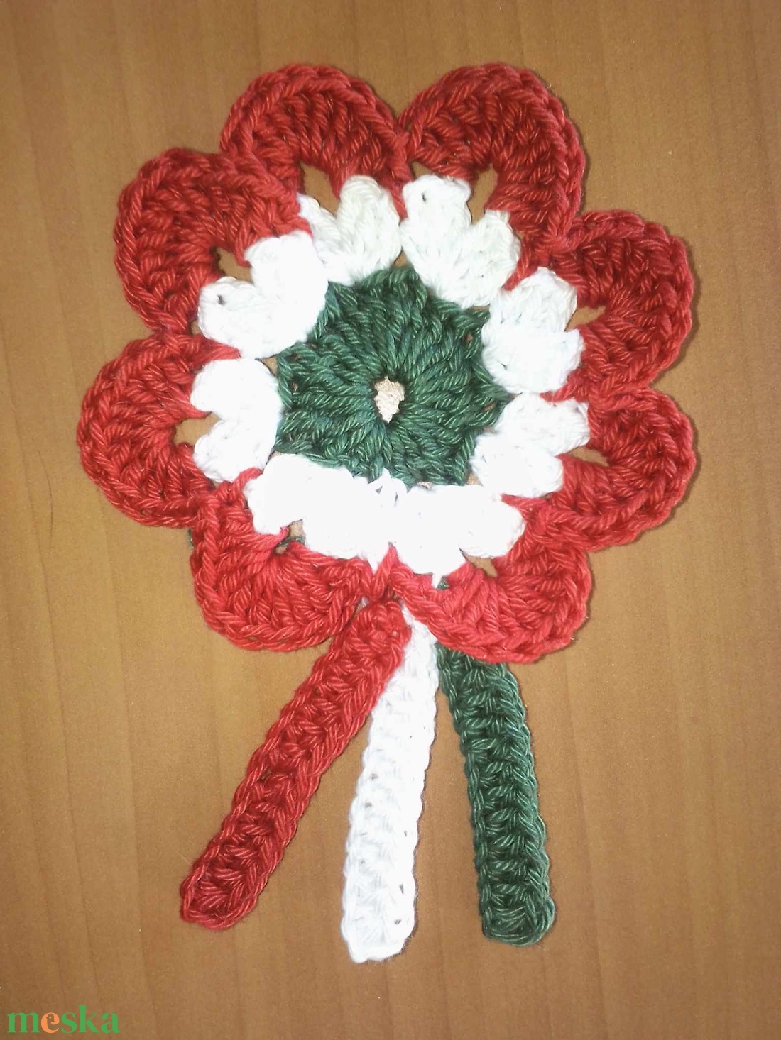 Kokárda (horgolt) - művészet - reklám tárgyak - Meska.hu Kokárda (horgolt) - művészet - reklám tárgyak - Meska.hu