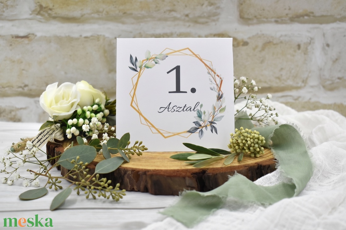 Zöld asztalszám - esküvő - dekoráció - asztalszám - Meska.hu