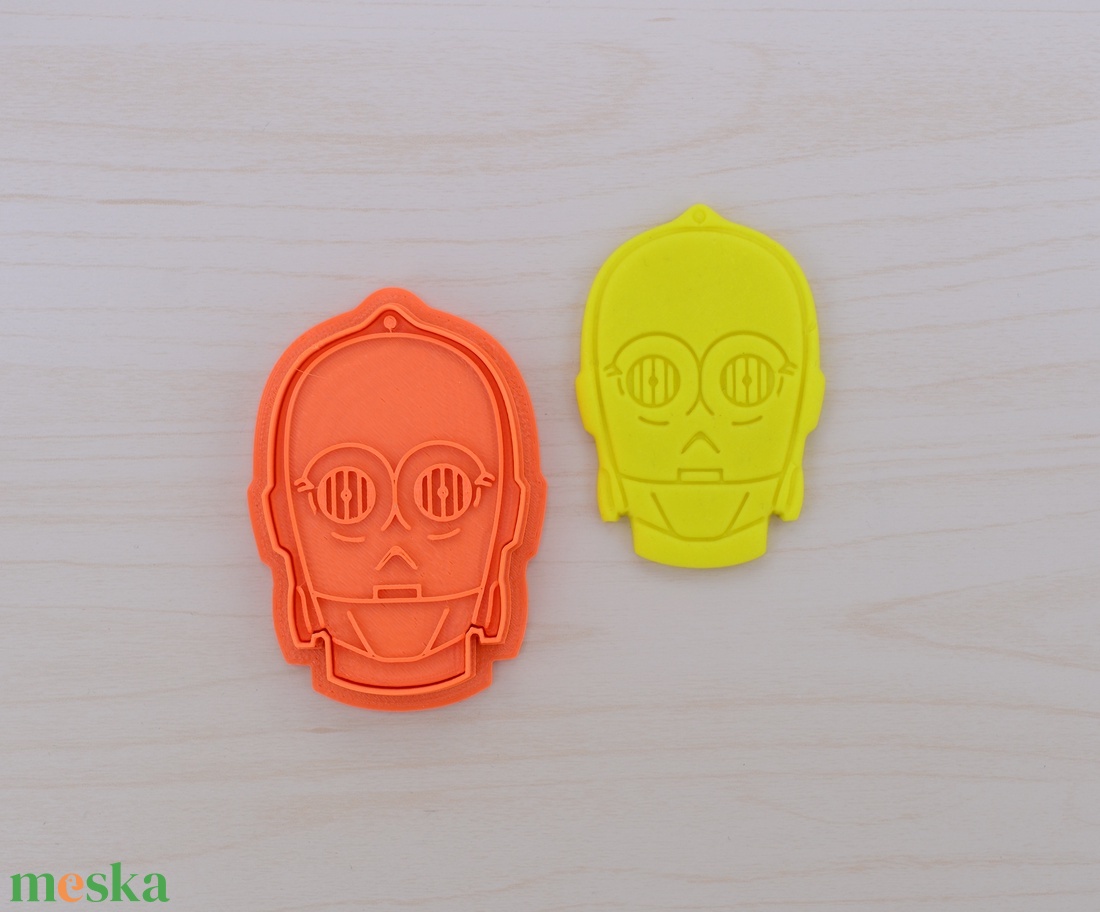 Csillagok Háborúja C3PO droid sütikiszúró és pecsét szett - 284 - otthon & életmód - konyhafelszerelés, tálalás - sütés, főzés - sütikiszúró - Meska.hu