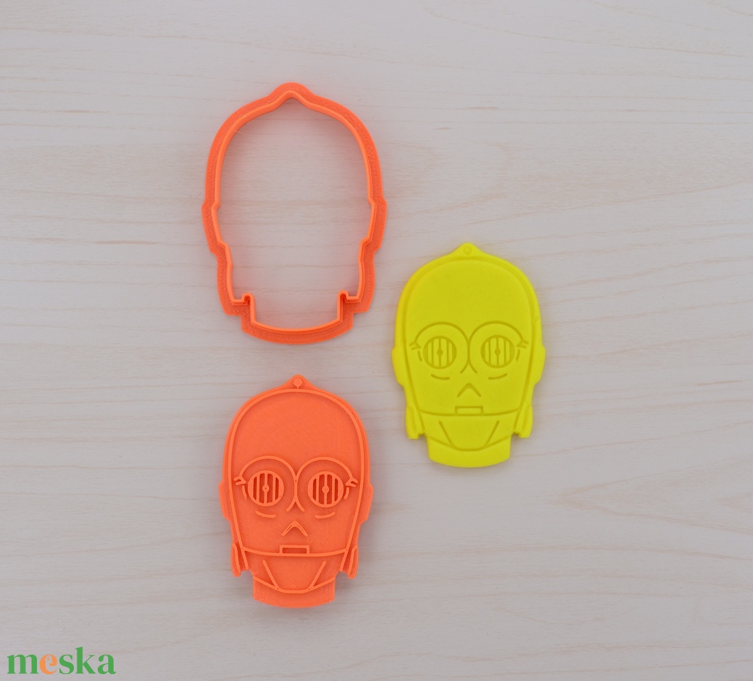 Csillagok Háborúja C3PO droid sütikiszúró és pecsét szett - 284 - otthon & életmód - konyhafelszerelés, tálalás - sütés, főzés - sütikiszúró - Meska.hu