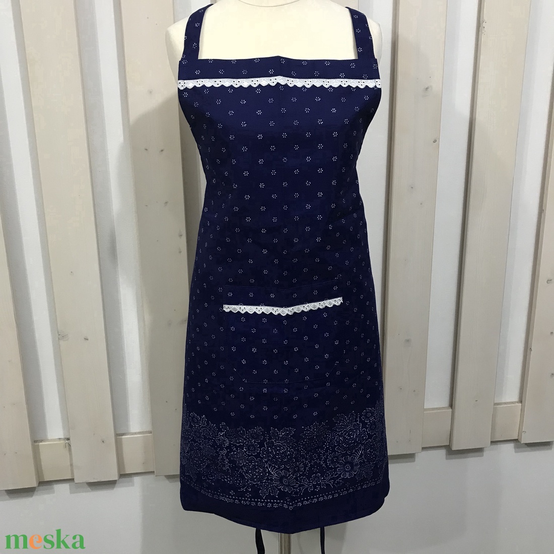 Kékfestő bordűrös kötény - otthon & életmód - konyhafelszerelés, tálalás - konyhai textil - kötény - Meska.hu