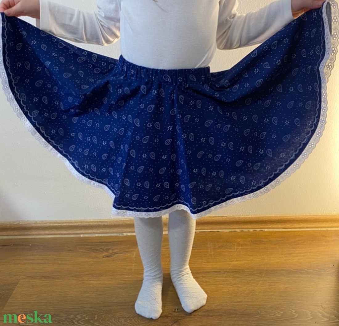 Kékfestő körszoknya 32 cm hosszú - ruha & divat - babaruha & gyerekruha - szoknya - Meska.hu Kékfestő körszoknya 32 cm hosszú - ruha & divat - babaruha & gyerekruha - szoknya - Meska.hu