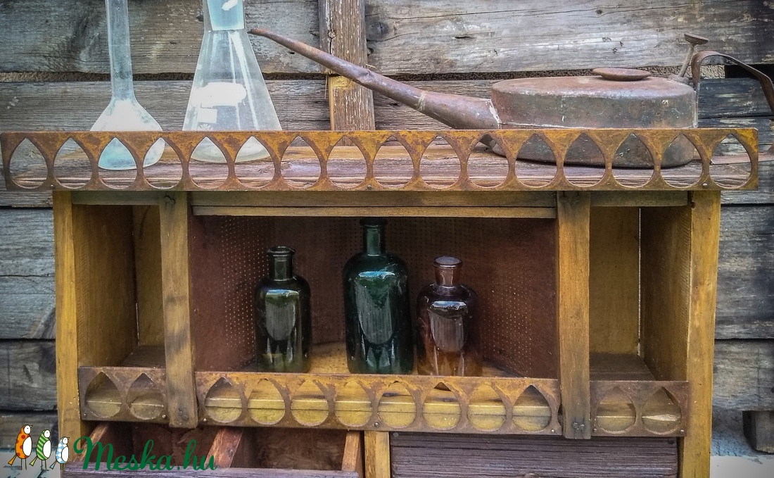 Rusztikus, loft jellegű szekrényke - - Meska.hu Rusztikus, loft jellegű szekrényke - - Meska.hu