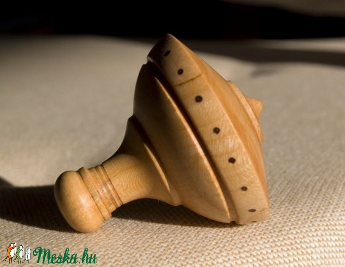 pörgettyű -  - Meska.hu