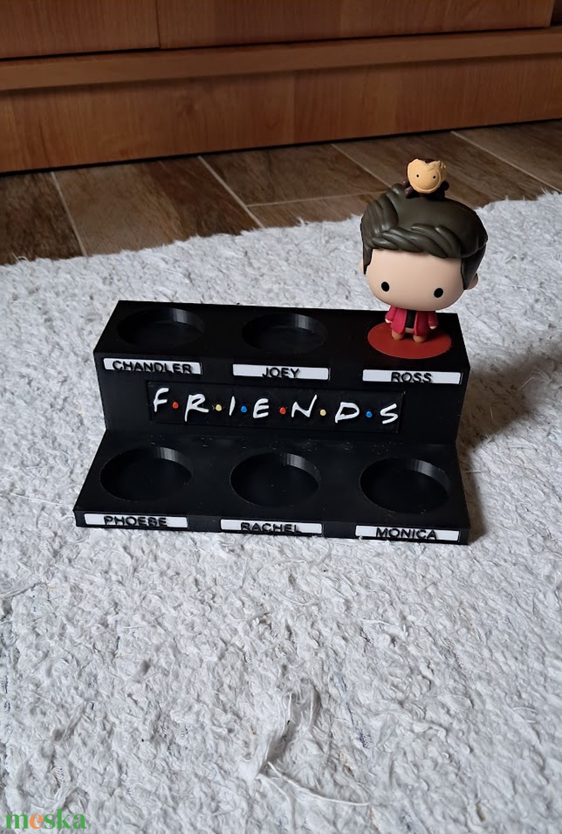 Jóbarátok/Friends McDonalds  gyűjthető figura tartó - otthon & életmód - tárolás & rendszerezés - íróasztali tároló - Meska.hu