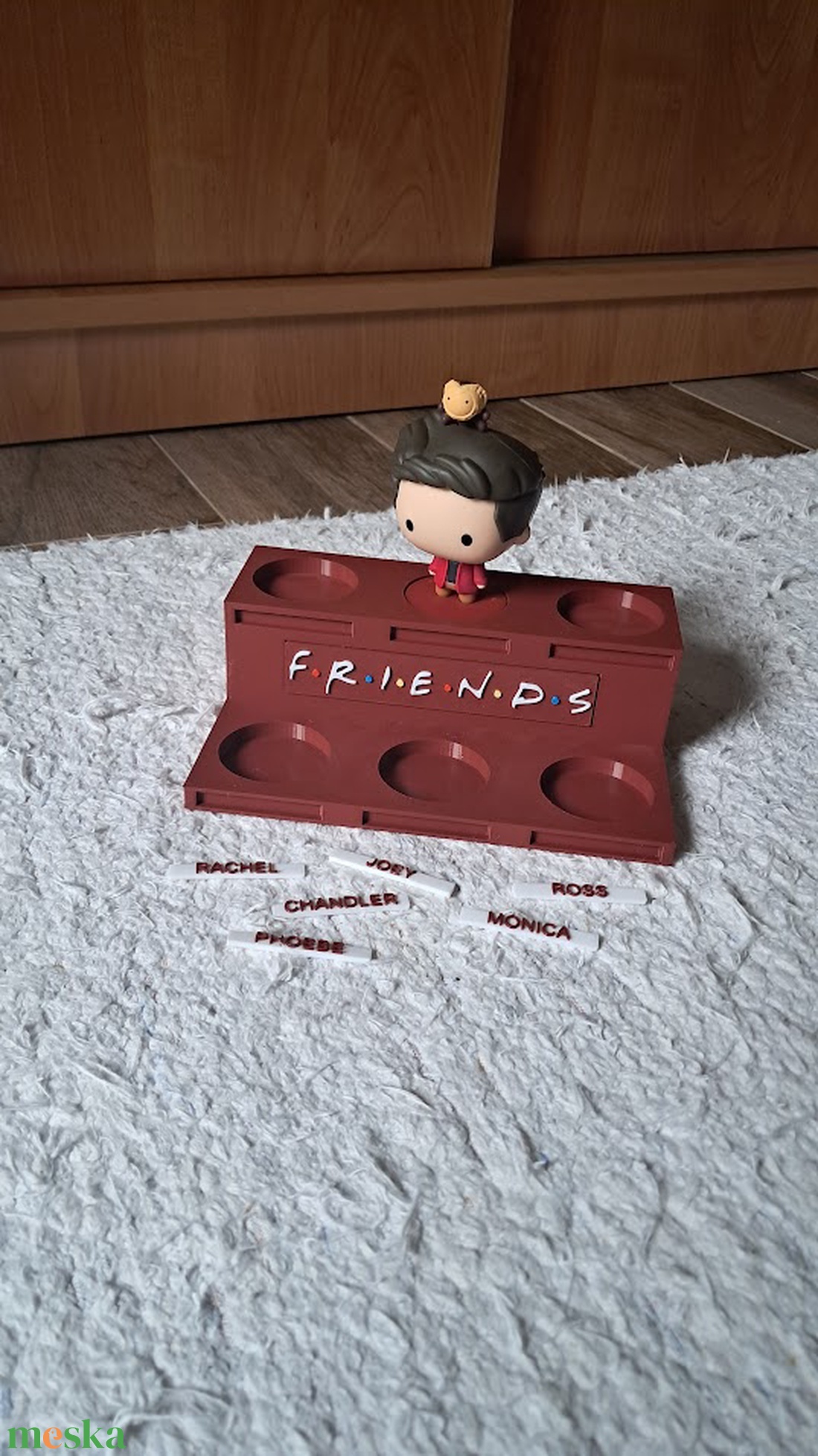 McDonald's Friends- Jóbarátok Funko figura tartó állvány - otthon & életmód - tárolás & rendszerezés - íróasztali tároló - Meska.hu