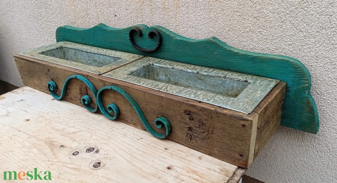 Rusztikus antikolt vintage kétfakkos tároló, virágtartó - otthon & életmód - bútor - szekrény - Meska.hu