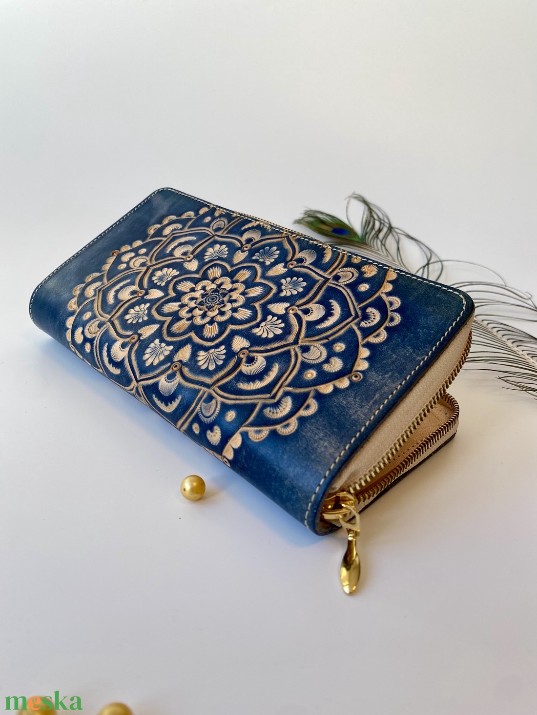 Női bőr pénztárca mandala vésettel - táska & tok - pénztárca & más tok - pénztárca - női pénztárca - Meska.hu