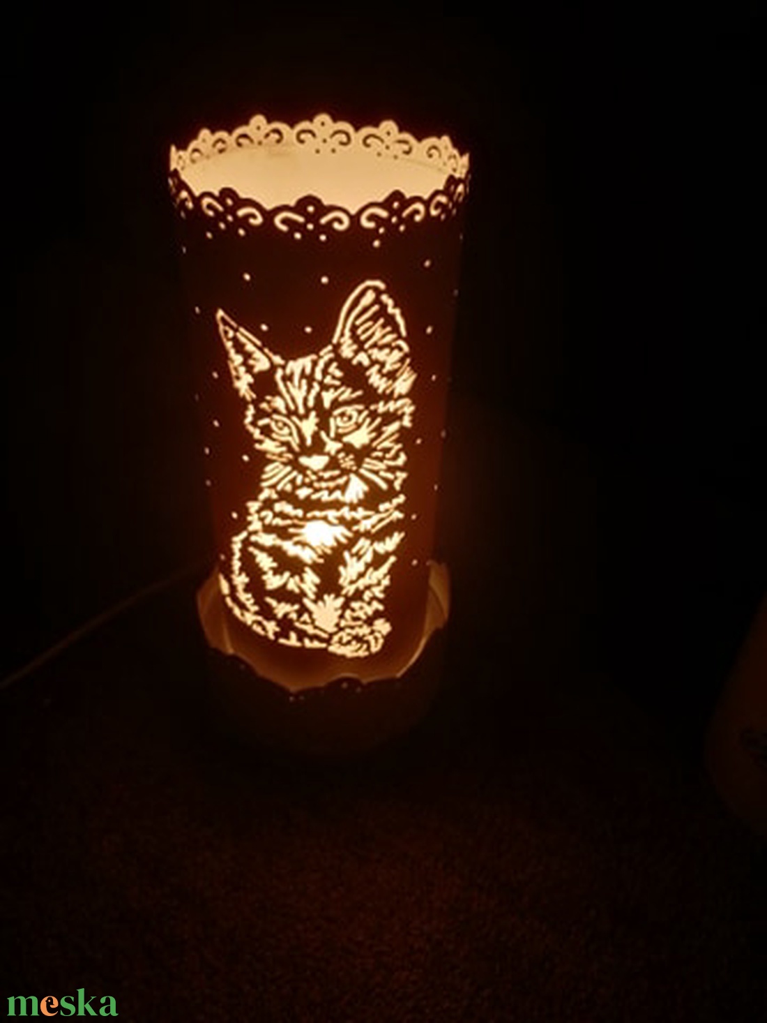 Cicás pvc lámpa - otthon & életmód - lámpa - asztali lámpa - Meska.hu