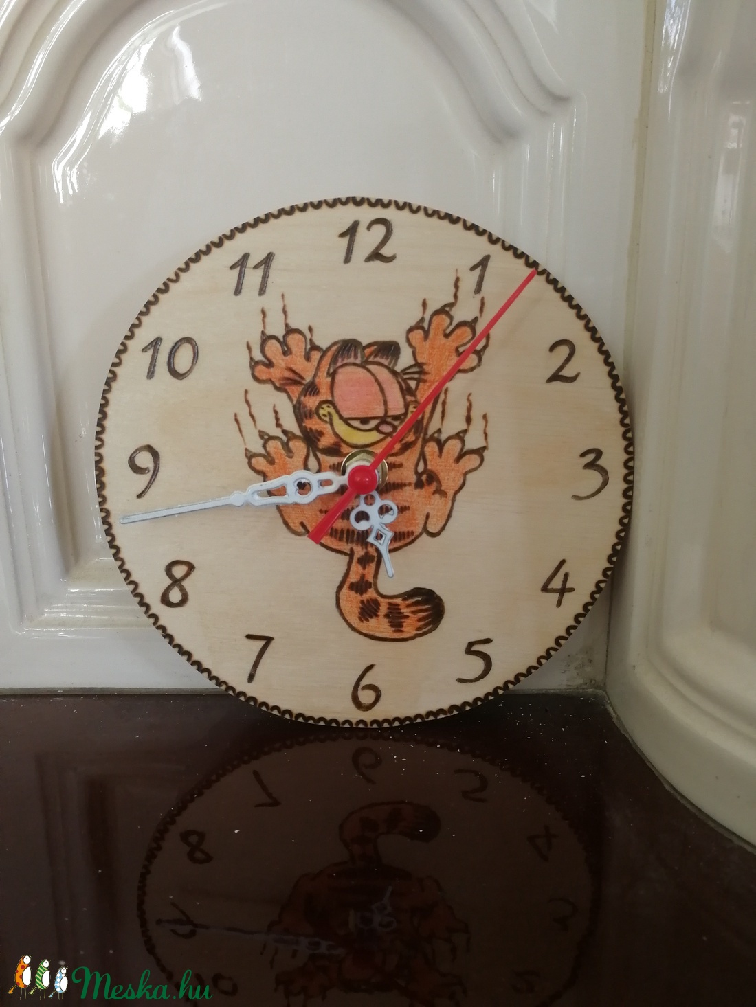 Garfield mintás óra - otthon & életmód - dekoráció - fali és függő dekoráció - falióra & óra - Meska.hu Garfield mintás óra - otthon & életmód - dekoráció - fali és függő dekoráció - falióra & óra - Meska.hu
