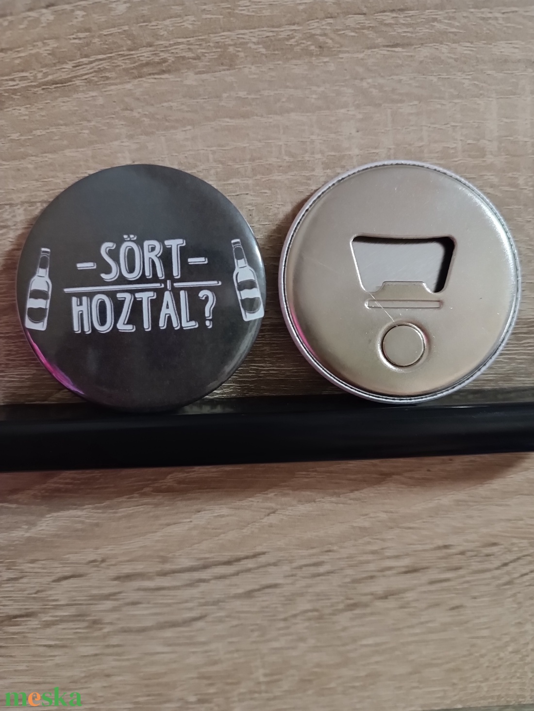 Mágneses sörnyitó - otthon & életmód - konyhafelszerelés, tálalás - konyhai dekoráció - hűtőmágnes - Meska.hu