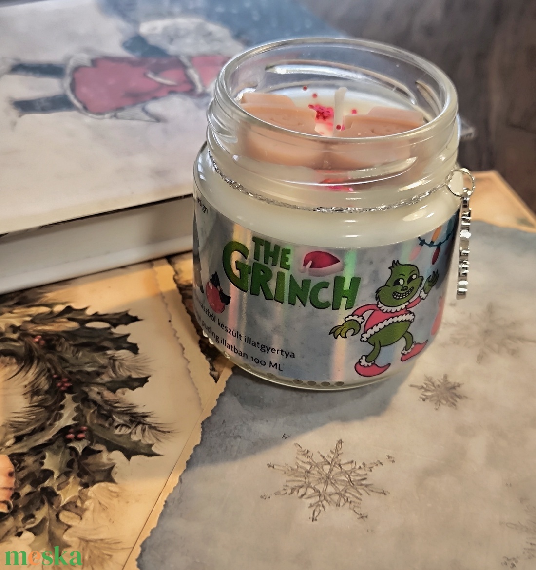 The Grinch illatgyertya - otthon & életmód - gyertya, illat, aroma - gyertya - Meska.hu