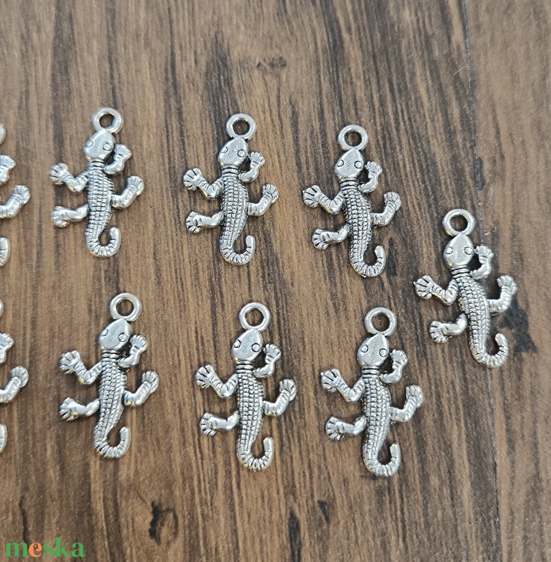 Medál - gyík - kellékek & szerszámok - ékszerkellék - medál csomag - Meska.hu