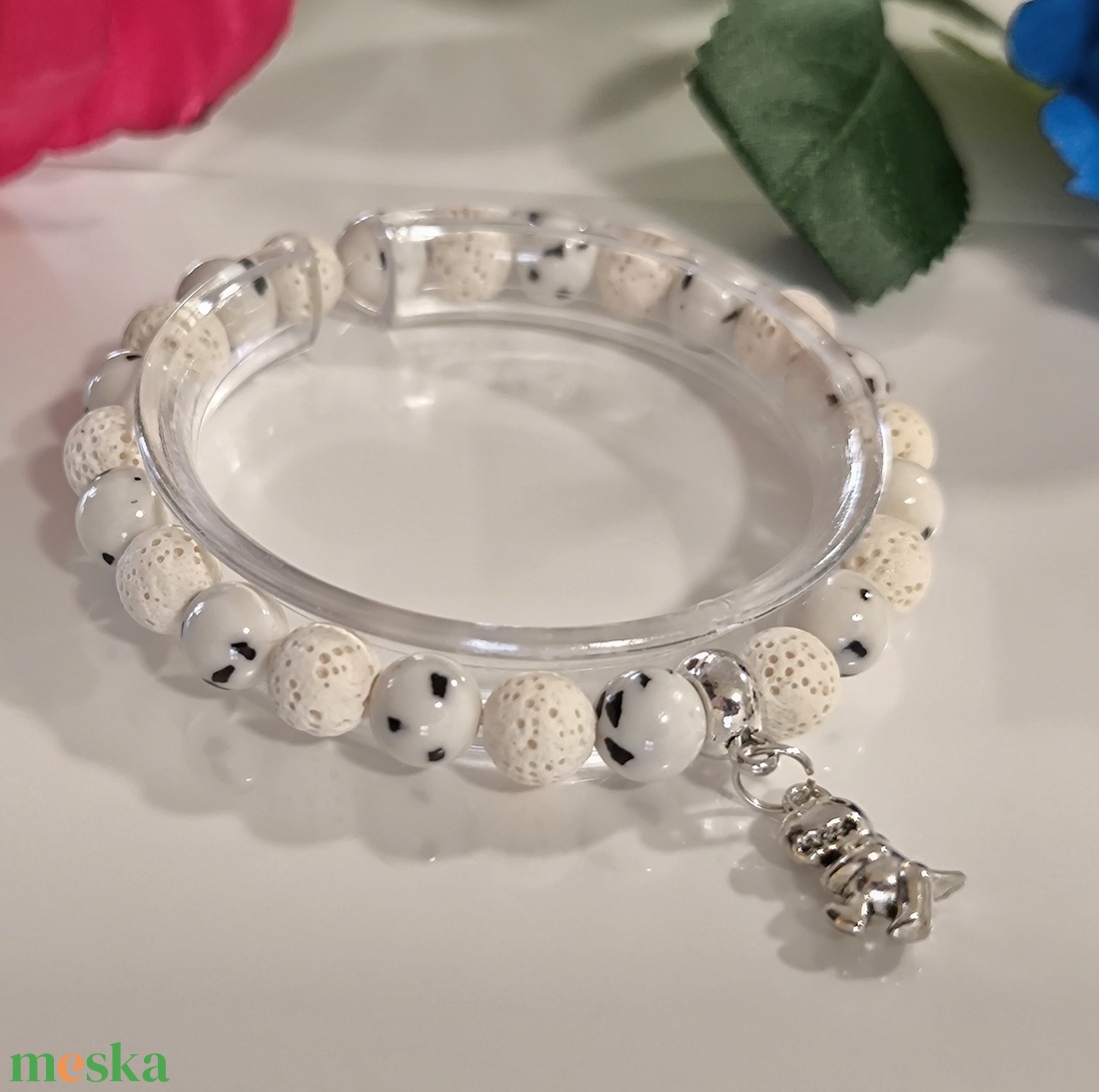 Ásvány karkötő - dinoszaurusz medállal - ékszer - karkötő - karkötő medállal - Meska.hu