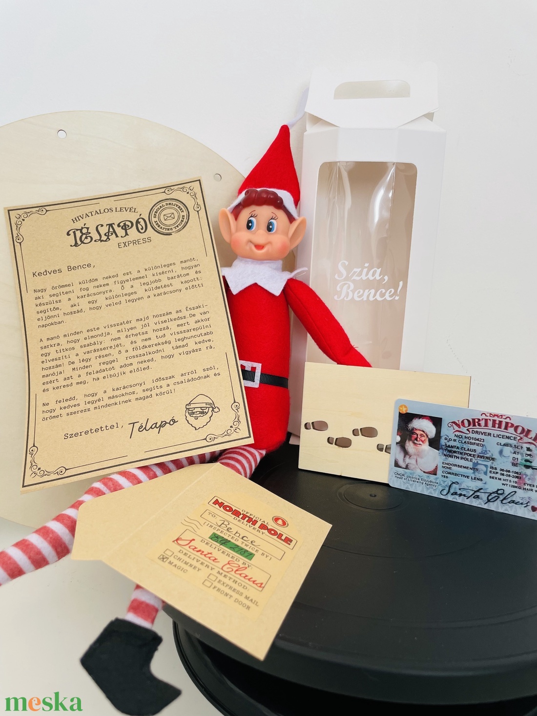 Karácsonyi manó Elf on the Shelf játék egyedi névvel és útmutatóval - játék & sport - plüssállat & játékfigura - manó - Meska.hu Karácsonyi manó Elf on the Shelf játék egyedi névvel és útmutatóval - játék & sport - plüssállat & játékfigura - manó - Meska.hu