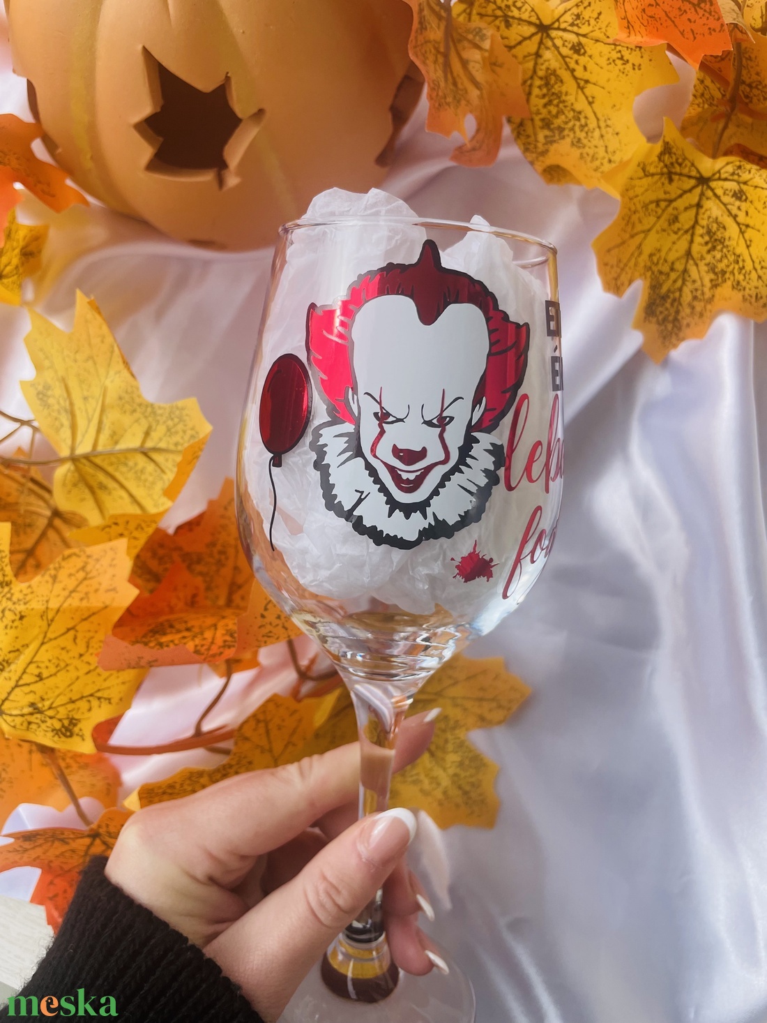 Halloween-i horror filmes boros pohár vicces felirattal - Bohóc - otthon & életmód - konyhafelszerelés, tálalás - tálalás - boros poharak, szettek - Meska.hu