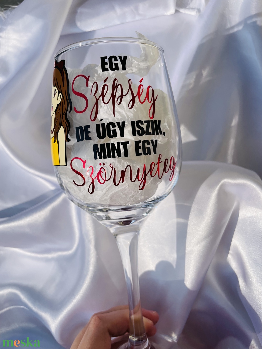 Egyénileg személyre szabható mesefigurás boros pohár vicces felirattal  - otthon & életmód - konyhafelszerelés, tálalás - tálalás - boros poharak, szettek - Meska.hu