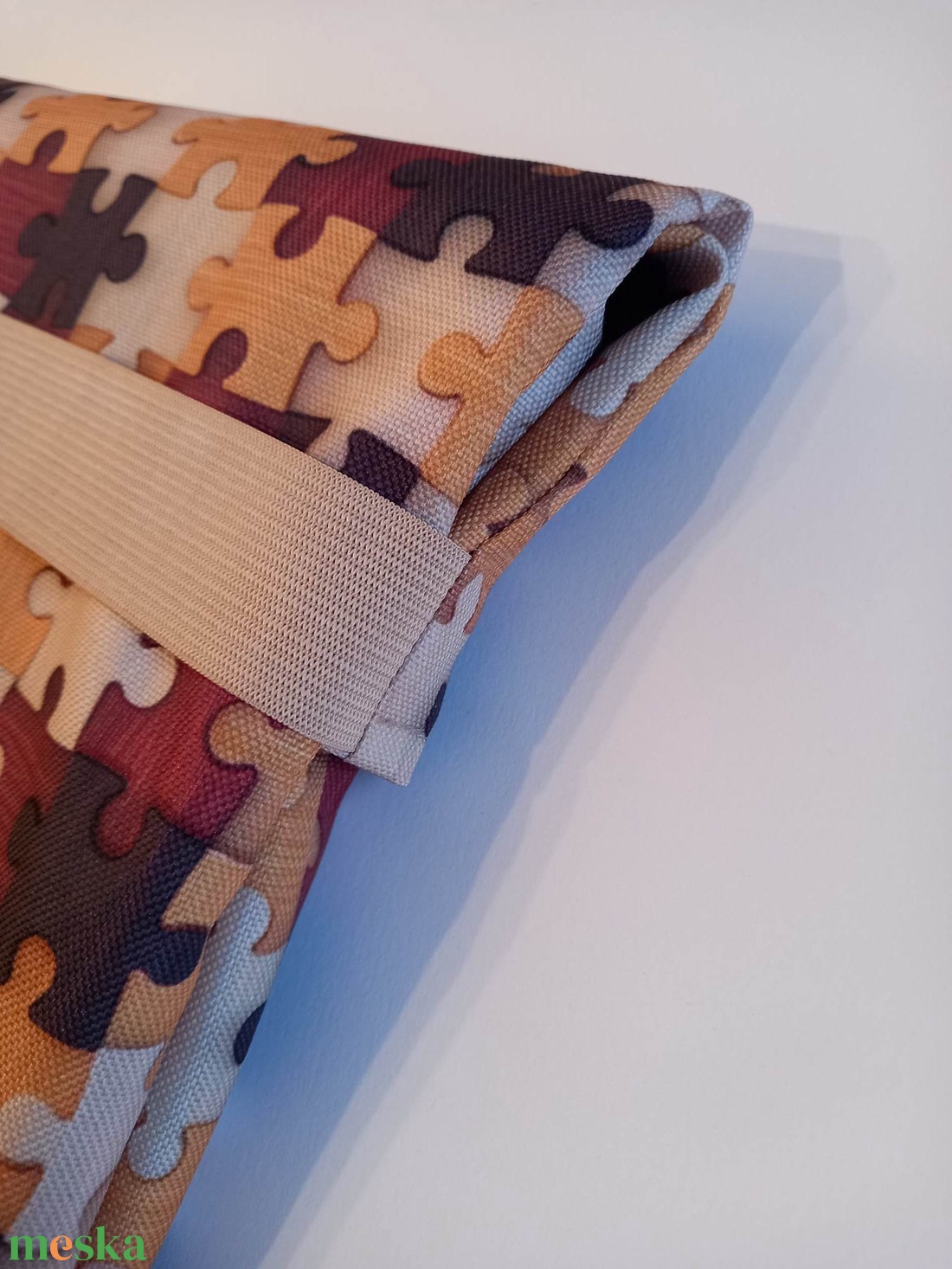 Vízlepergető könyvtok barna puzzle - könyv & zene - könyvtok - Meska.hu Vízlepergető könyvtok barna puzzle - könyv & zene - könyvtok - Meska.hu