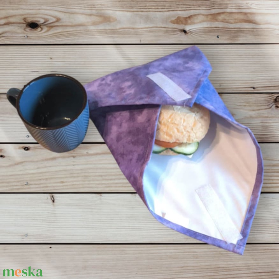 Frissentartó textilszalvéta lila márványos - táska & tok - uzsonna- & ebéd tartó - szendvics csomagoló - Meska.hu