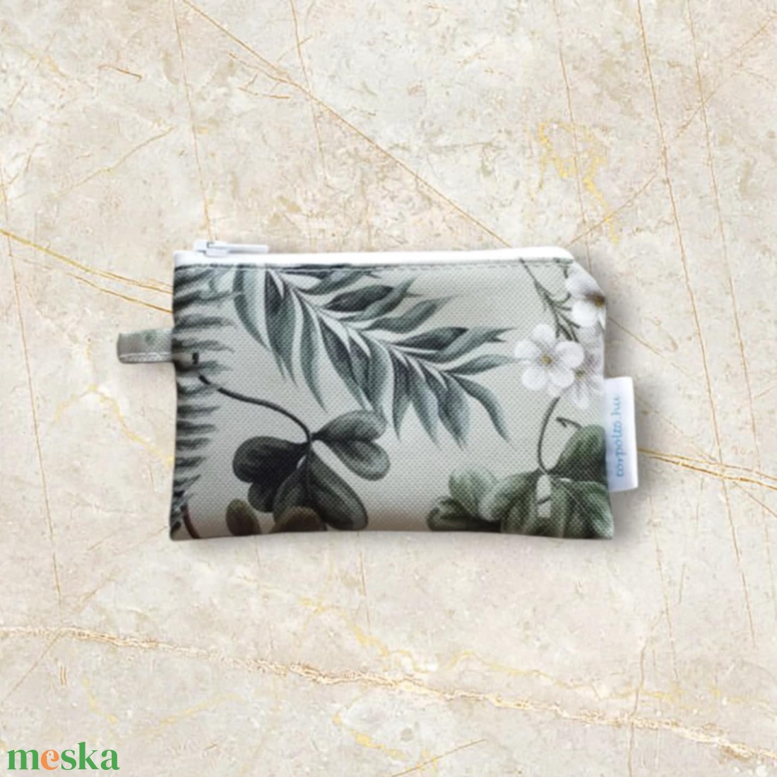 Bankkártyatartó zöld virágos - táska & tok - pénztárca & más tok - kártyatartó & irattartó - Meska.hu