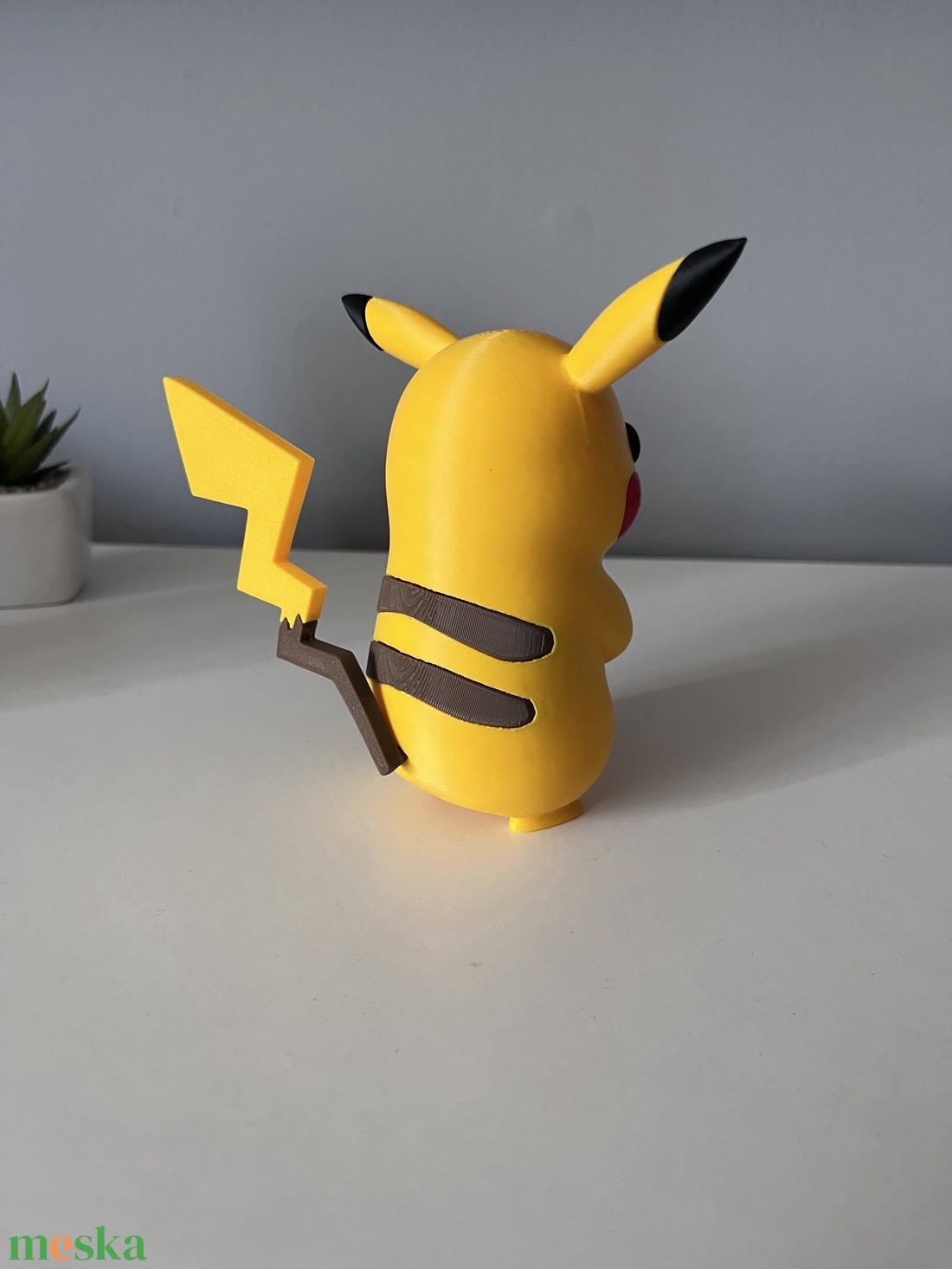 Pikachu figura - otthon & életmód - dekoráció - dekoratív figurák és szobrok - Meska.hu