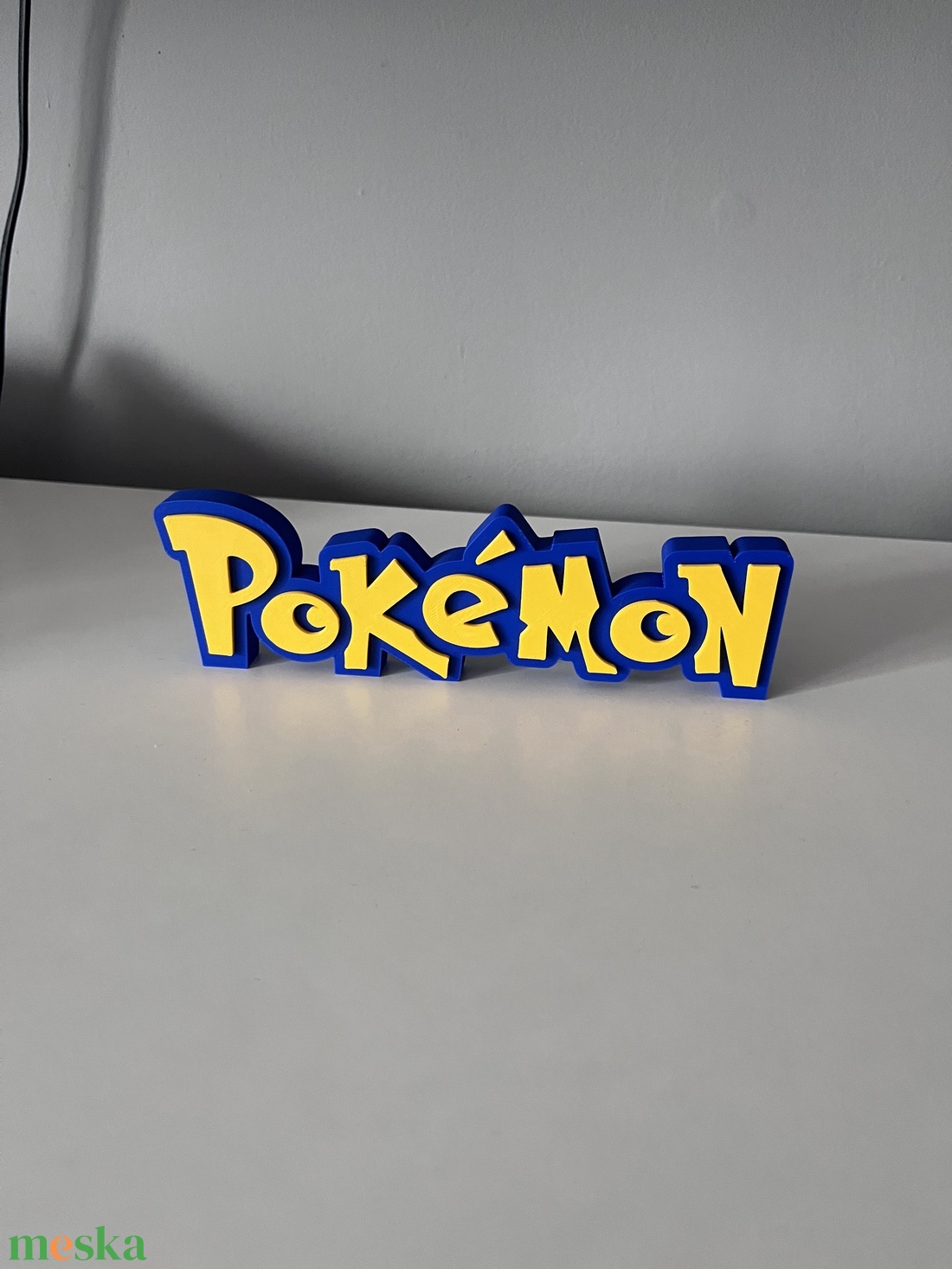 Pokémon Logo Asztali Dísz - otthon & életmód - dekoráció - asztal és polc dekoráció - asztaldísz - Meska.hu