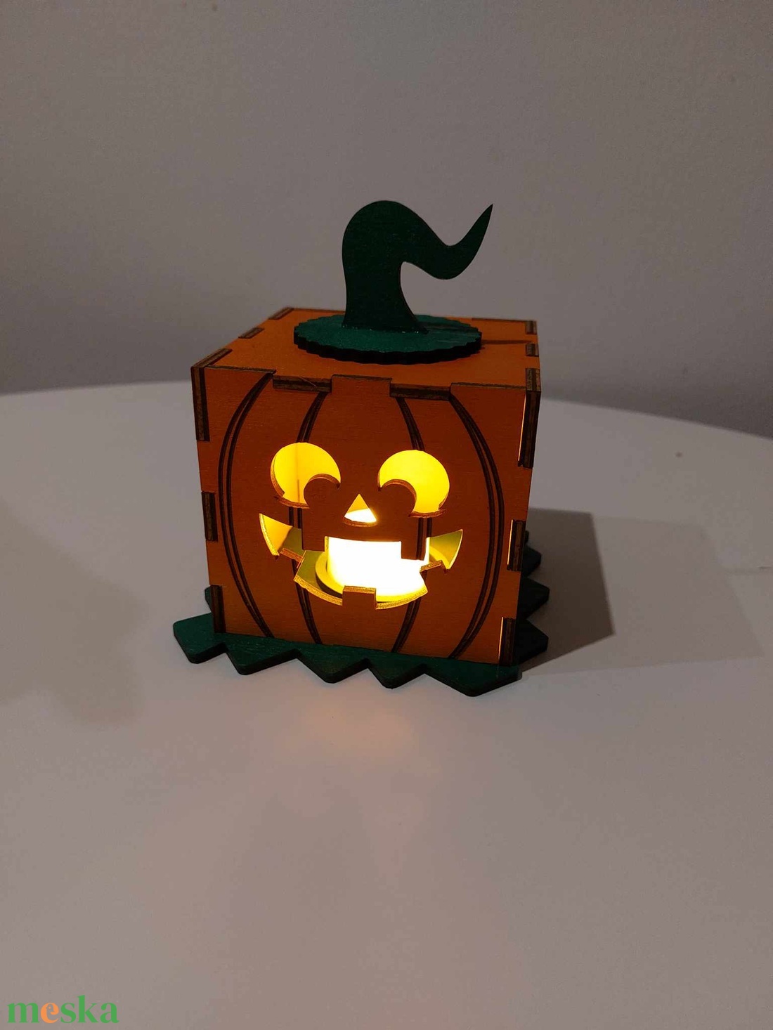 Töklámpás ledmécsessel - otthon & életmód - dekoráció - halloween - halloweeni tök és lámpás - Meska.hu Töklámpás ledmécsessel - otthon & életmód - dekoráció - halloween - halloweeni tök és lámpás - Meska.hu