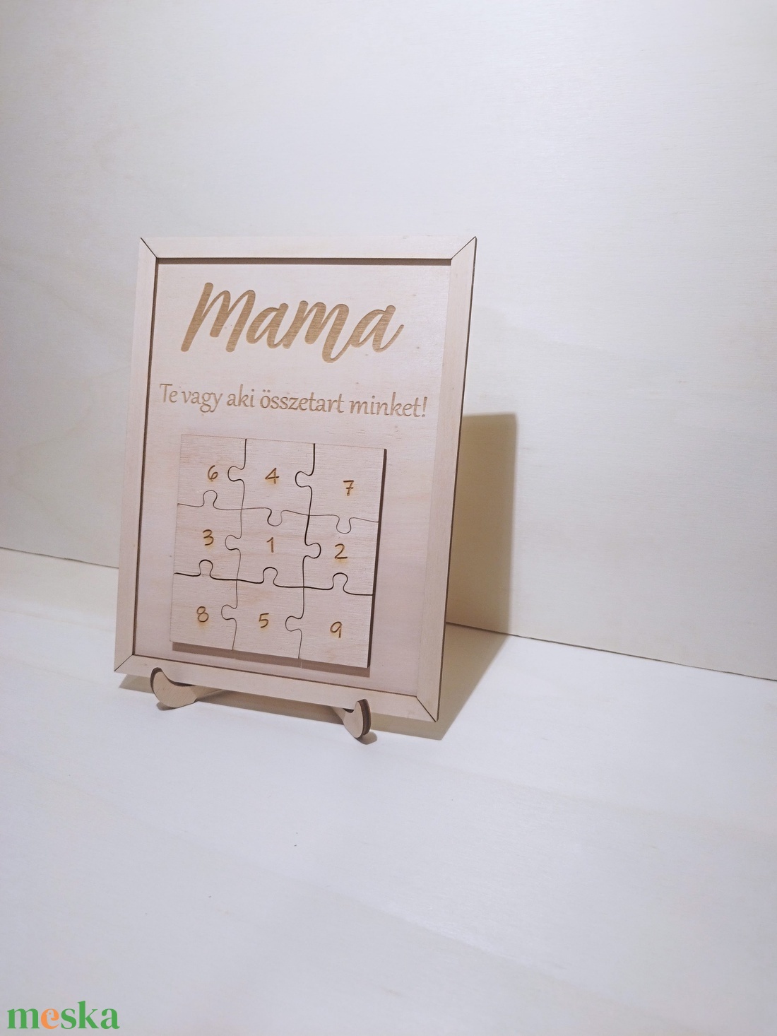 Mama te vagy, aki összetart minket - otthon & életmód - dekoráció - asztal és polc dekoráció - asztaldísz - Meska.hu Mama te vagy, aki összetart minket - otthon & életmód - dekoráció - asztal és polc dekoráció - asztaldísz - Meska.hu