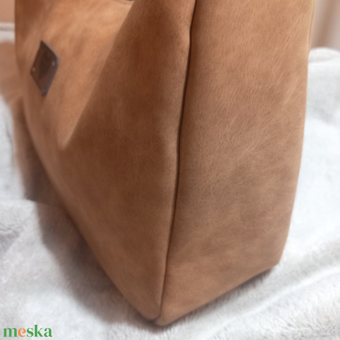 Bambi válltáska - táska & tok - kézitáska & válltáska - tarisznya - Meska.hu