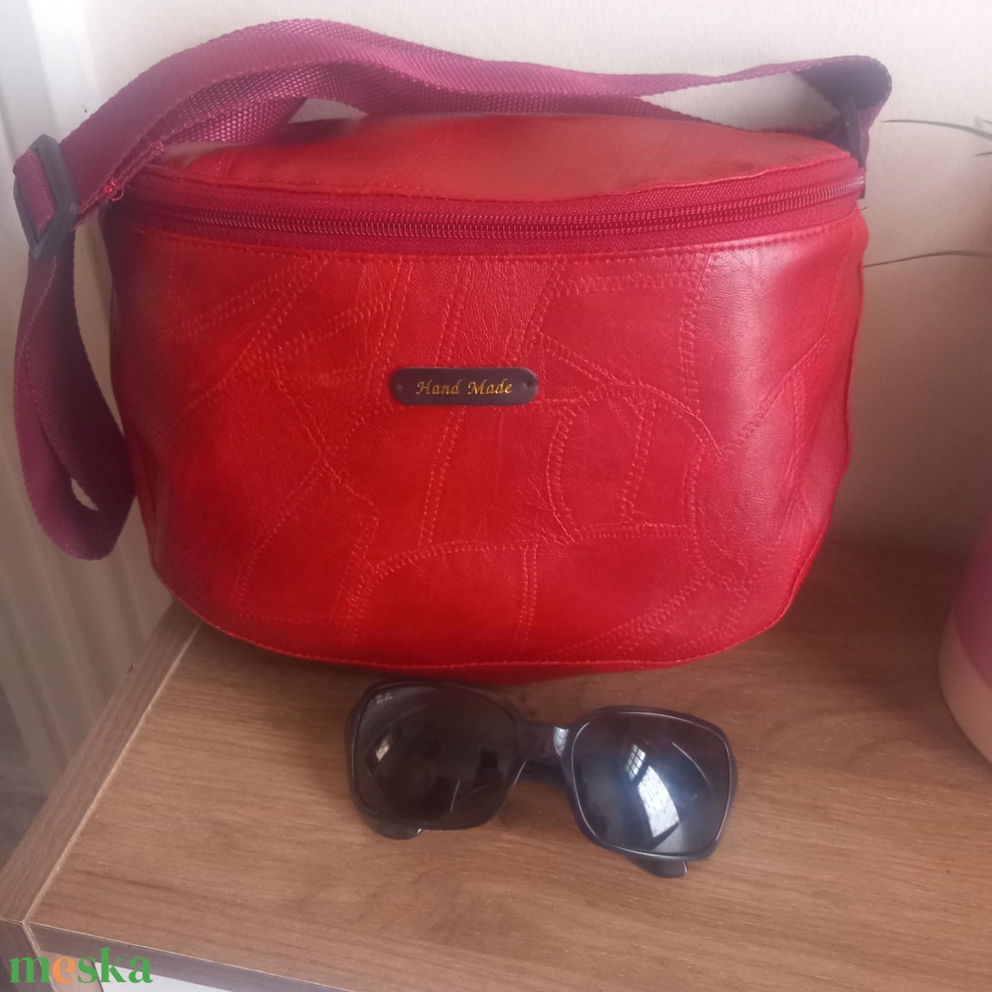 Piros műbőr crossbody - táska & tok - kézitáska & válltáska - vállon átvethető táska - Meska.hu