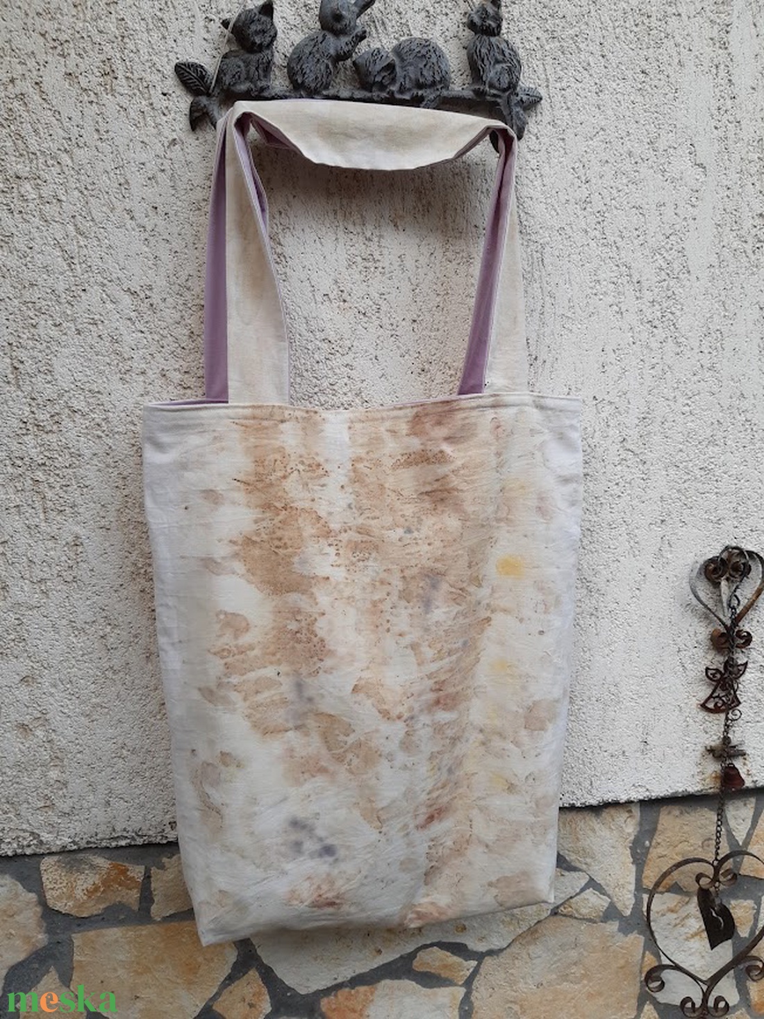 Felejtsd el a műanyagot! Növényi festéssel készült táska - táska & tok - bevásárlás & shopper táska - shopper, textiltáska, szatyor - Meska.hu Felejtsd el a műanyagot! Növényi festéssel készült táska - táska & tok - bevásárlás & shopper táska - shopper, textiltáska, szatyor - Meska.hu